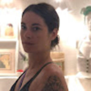 Meet your Posher, Laura